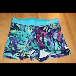 Nike Pros Workout Shorts Blue and Pink Floral